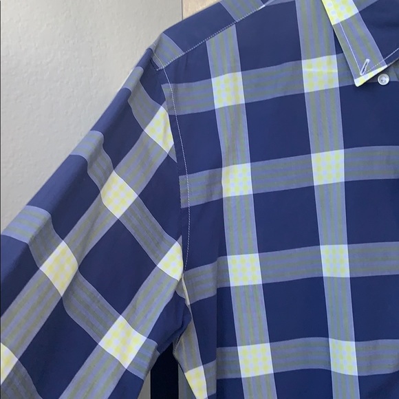 J Crew Light Weight Plaid Button Up - Picture 4 of 4